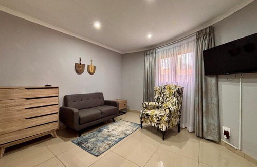 Kempton Park House | Pazuri Homestay
