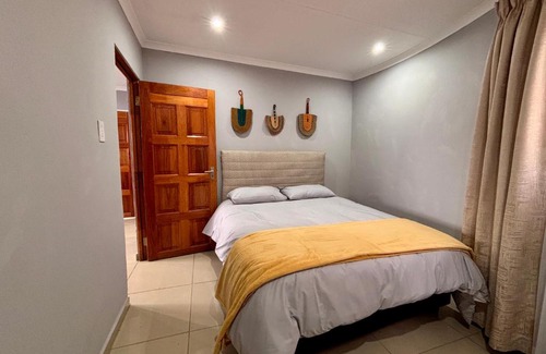 Kempton Park House | Pazuri Homestay