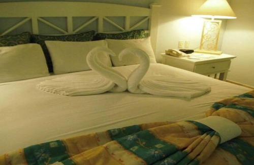 Cerritos Resort | PB Emerald Bay Studio Suite Dec 29, 2025-Jan 5, 2026