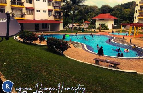 Tanjung Tanah Merah Apartment | PD 2BR Laguna Damai Homestay - GF, Pool Access & Near Beach