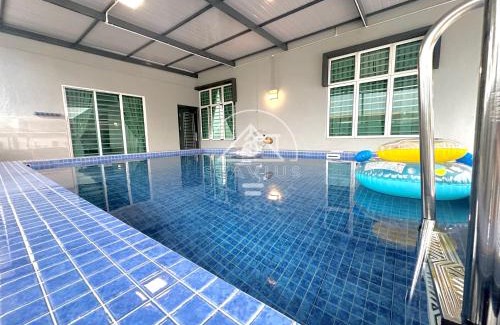 Port Dickson House | PD Homestay 14Pax with private swimming pool