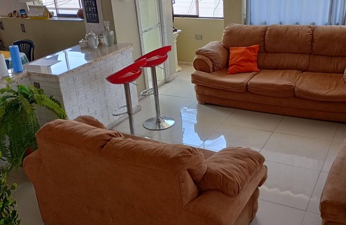 Arequipa Apartment | Hospedaje Temporal Elsa Apto.amoblado con Zonas de Música, Zona de Parrilla