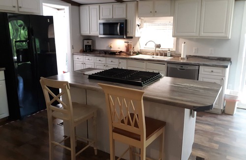 Willard House | Peace and quite on Black River