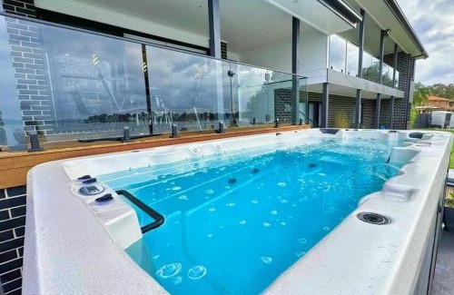 Tanilba Bay House | Peace In Paradise near Nelson Bay- waterviews, spa, adventures