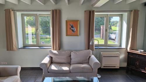Dilbeek House | Peaceful Countryside Escape for Leisure or Work, Near Brussels