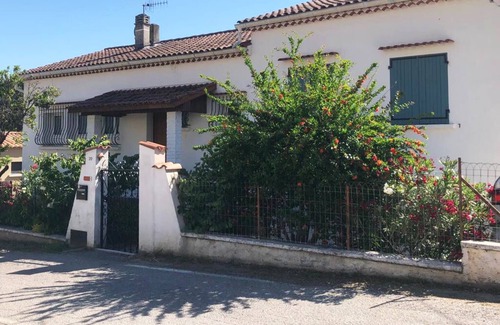Pierrefeu-du-Var House | Peaceful family home 15 minutes from the beach