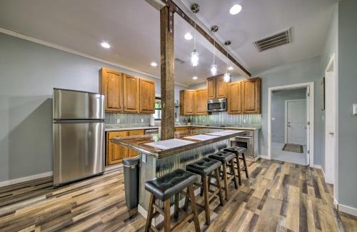 Berger House | Peaceful Guest Home with Patio on 152-Acre Farm