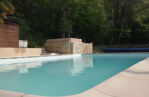 Campagne House | Peaceful Haven in Dordogne – Gîte L'Échappée, Cozy Little House with Pool & Terrace