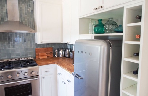 Sonoma Cottage | Peaceful, modern Sonoma oasis - outdoor dining, garden, pool - close to Plaza