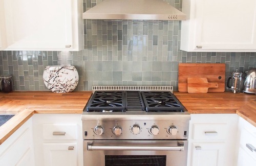 Sonoma Cottage | Peaceful, modern Sonoma oasis - outdoor dining, garden, pool - close to Plaza