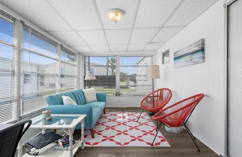 Laurel House | Peaceful Nokomis Escape 5 Mins to Beach 55