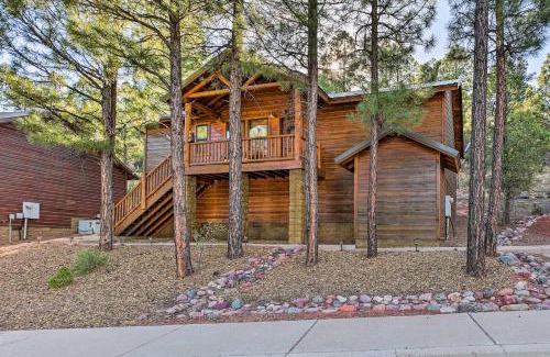 Show Low House | Peaceful Pines Cabin about 3 Mi to Fool Hollow Lake!