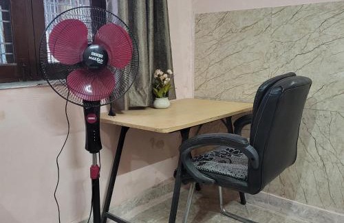 Dehradun Apartment | Peaceful Stay in Doon, Gateway to Mountains