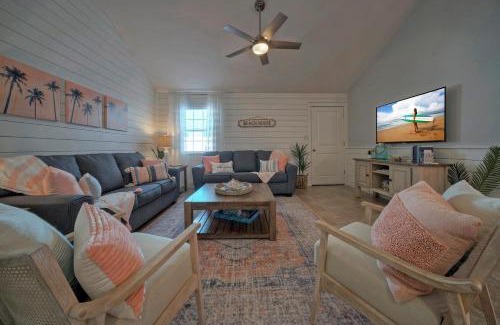 Safe Harbor House | Peachy Palm by AvantStay Huge Private Pool