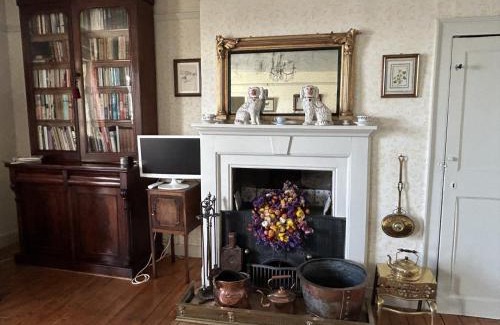 Ely Bed & Breakfast | Peacocks Tearoom and Fine B&B