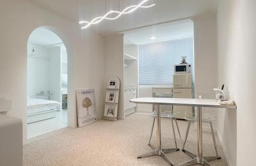 Hwaseong House | Peanut Stay