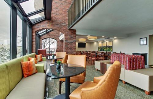 Arnold Hotel | Pear Tree Inn St. Louis - Arnold