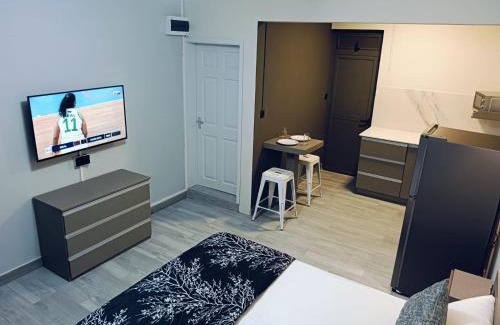 Wolmar Apartment | Pearl Studios