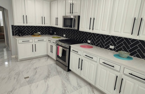 Pearland House | Pearland Getaway