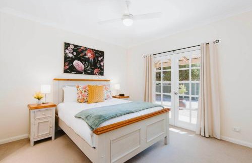 Central Mudgee House | 'Pebble Lane Cottage' A Charming Mudgee Stay