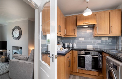 Llanddulas Cottage | Pebbles Reach - Two Bedroom Cottage, Sleeps 4