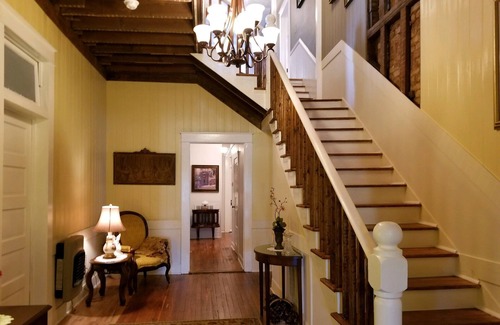 Easley Bed & Breakfast | Pecan Terrace Inn