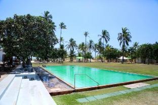 Hendala Hotel | Pegasus Reef - A Beach Resort in Colombo