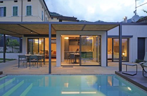 Villavetro Villa | Pelacà 1931 Small Villa with minipool