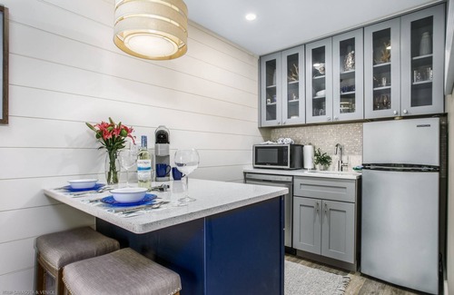 Sarasota Condo | Pelican Gardens 7 By Lido Beach