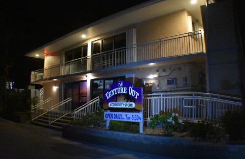 Cudjoe Key House | Pelican's Roost, Waterfront comfort at Venture Out