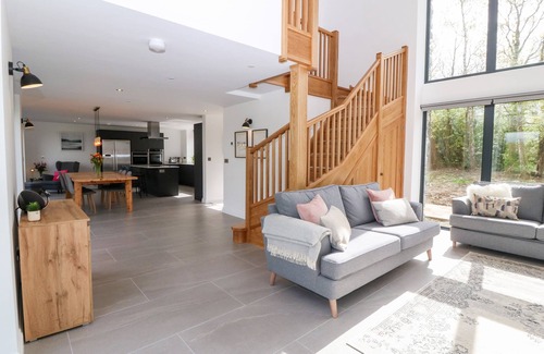 Llanfairpwllgwyngyll Cottage | Pen-y-bryn