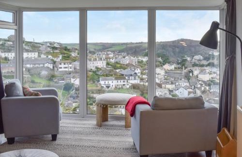 Polruan House | Pencarrow