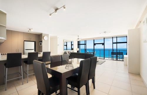 Surfers Paradise Apartment | Peninsula Apartments managed by Gchs