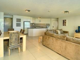 Mooloolaba Resort | Peninsular Beachfront Resort