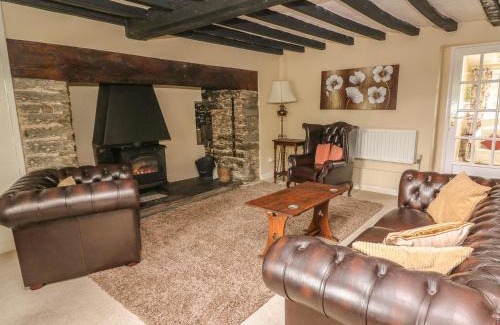Rhayader House | Penlone Cottage