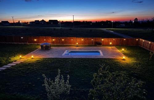Cristian House | Pensiunea Artemis