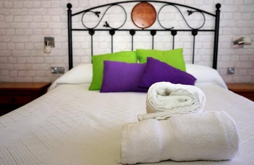 Old Town House | Pensión Sandoval by gaiarooms