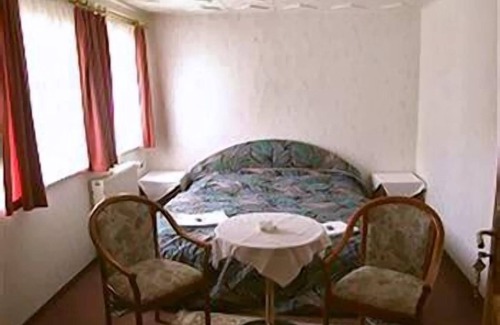 Old Town Hotel | Pension am Wassertor