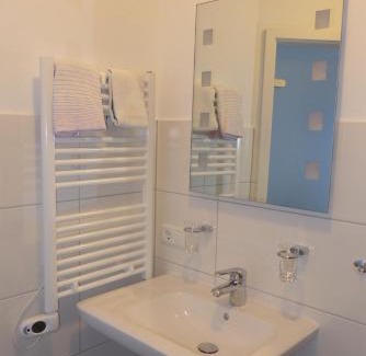 Altastenberg House | Pension Haus Linden