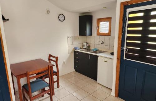 Pestani Apartment | Pension Lale