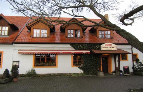 Borovany Hotel | Pension & Restaurant U Koňské dráhy Holkov