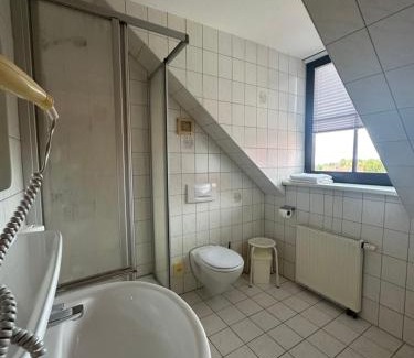 Ollendorf Hotel | Pension und Monteurzimmer mit Küche und Waschmaschine