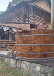 Nehoiu Villa | Pensiune Piatra Mare