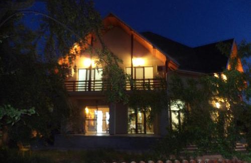 Crisan House | Pensiunea Anca