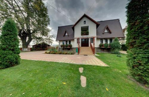 Comanesti House | Pensiunea Cabana Soimul