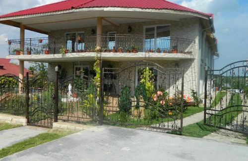 Mahmudia House | Pensiunea Casa Cornelia Mahmudia