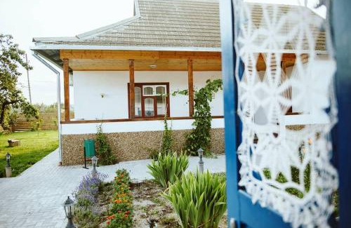 Moldova Bed & Breakfast | Pensiunea Casa Veche