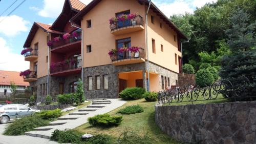 Sovata House | Pensiunea Fortuna