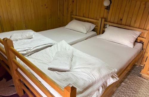 Sant House | Pensiunea Grapini