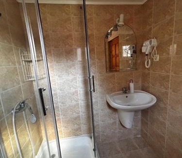 Praid Bed & Breakfast | PENSIUNEA KELEMEN